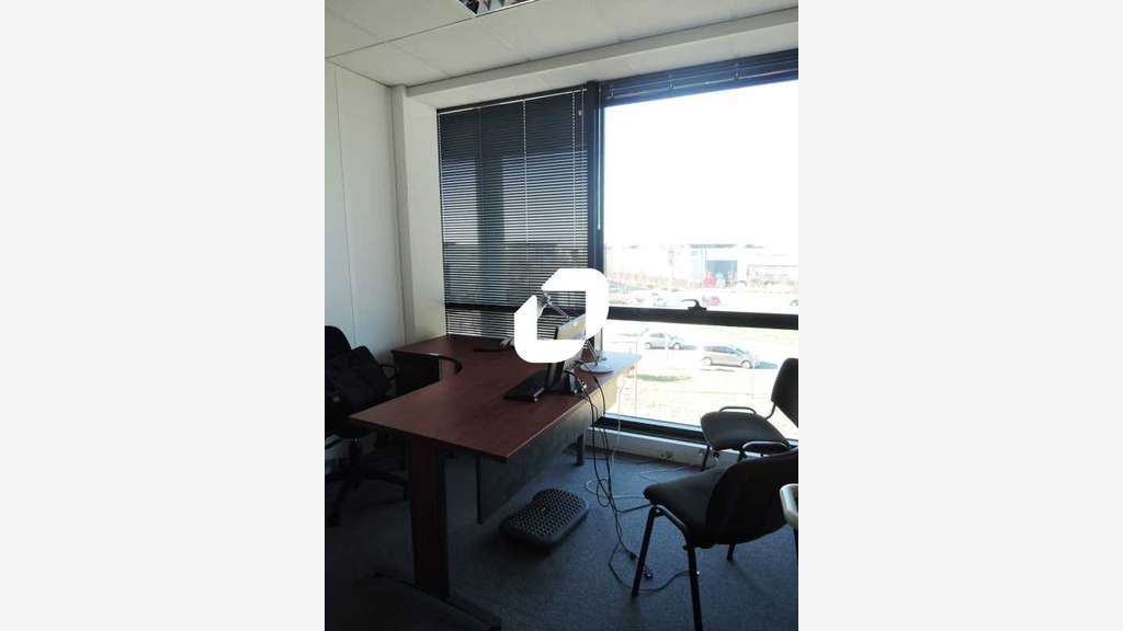 A louer Bureaux 307m² Montevrain