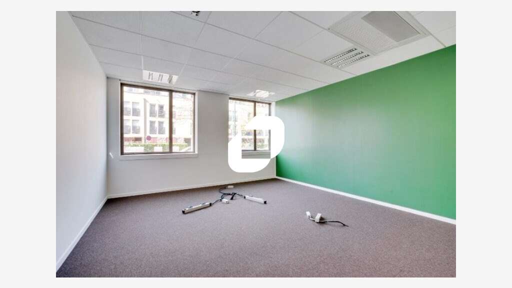 A louer Bureaux 519m² Montevrain