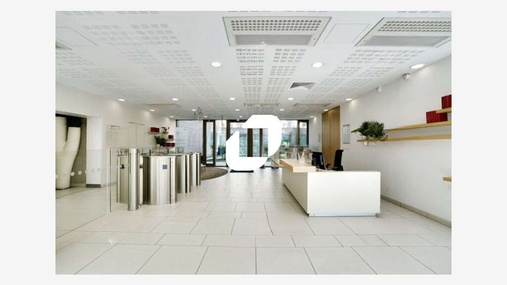 A louer Bureaux 519m² Montevrain