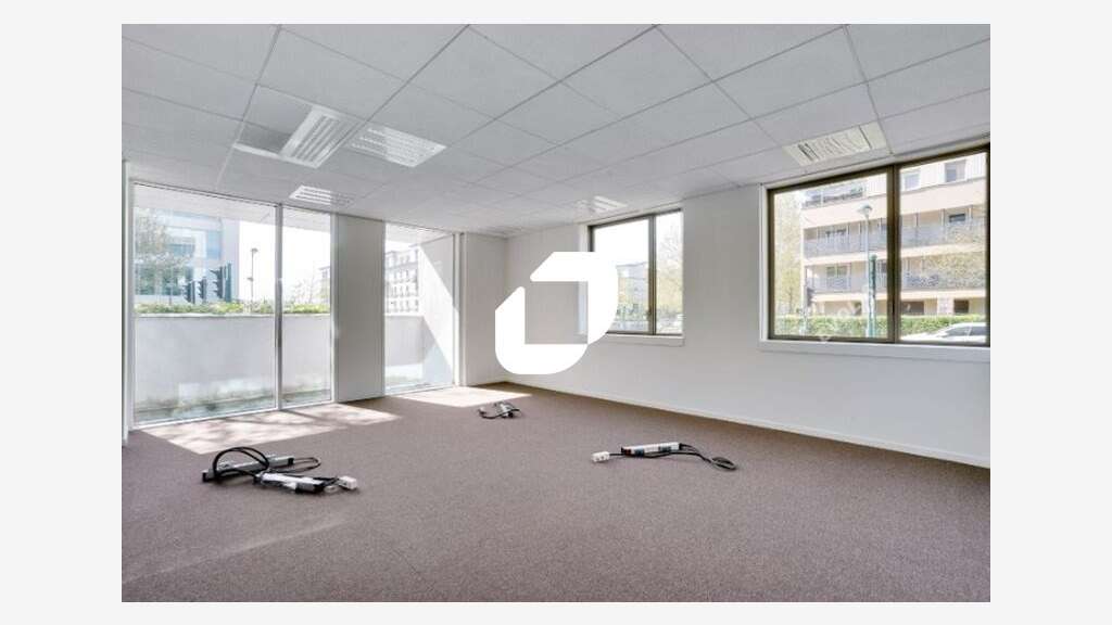 A louer Bureaux 519m² Montevrain