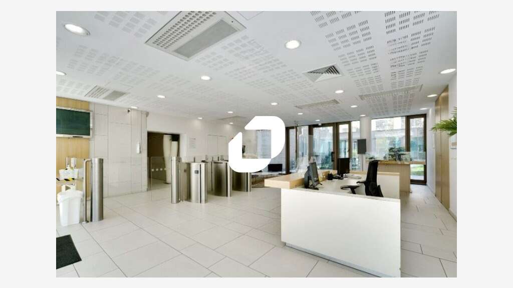 A louer Bureaux 519m² Montevrain