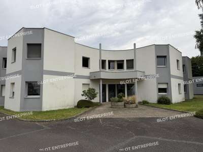 A louer bureaux divisibles de 351m² à Montgermont