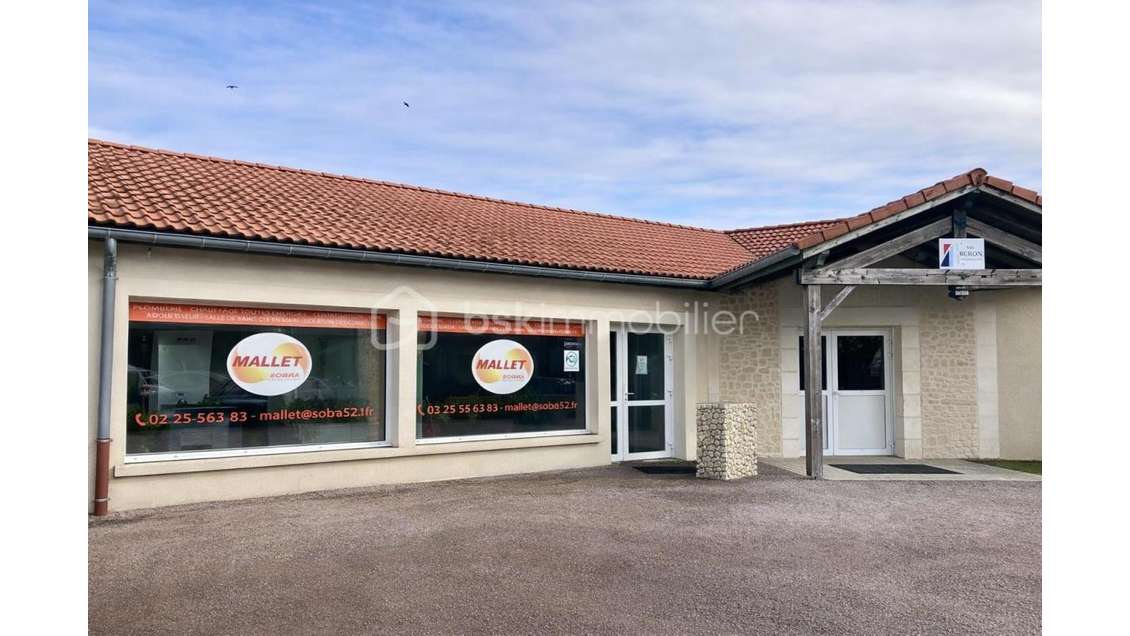 Location local commercial de 93m² à Montier-en-Der