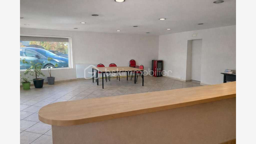 Location local commercial de 93m² à Montier-en-Der
