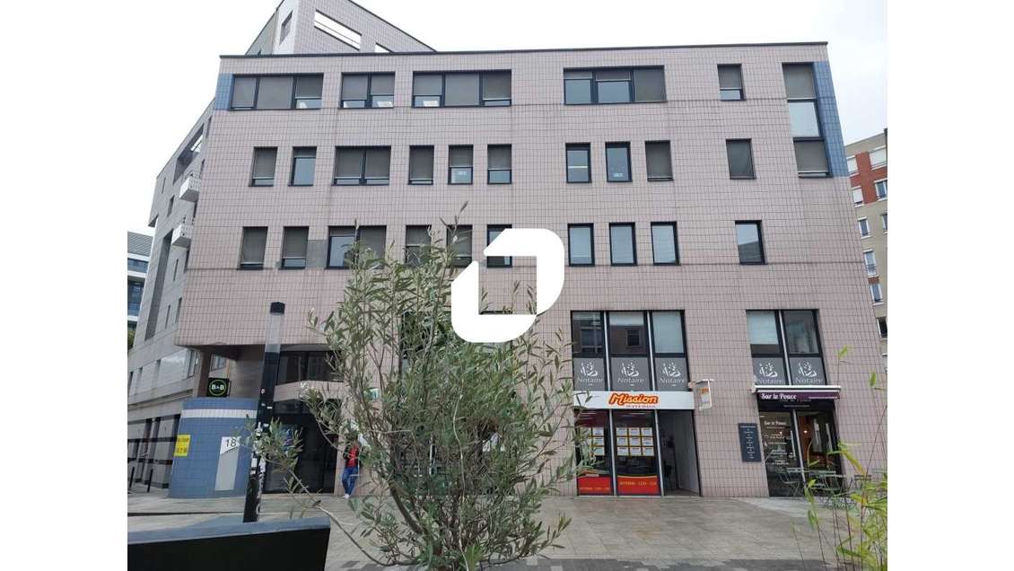 A louer Bureaux 48m² Montigny le bretonneux