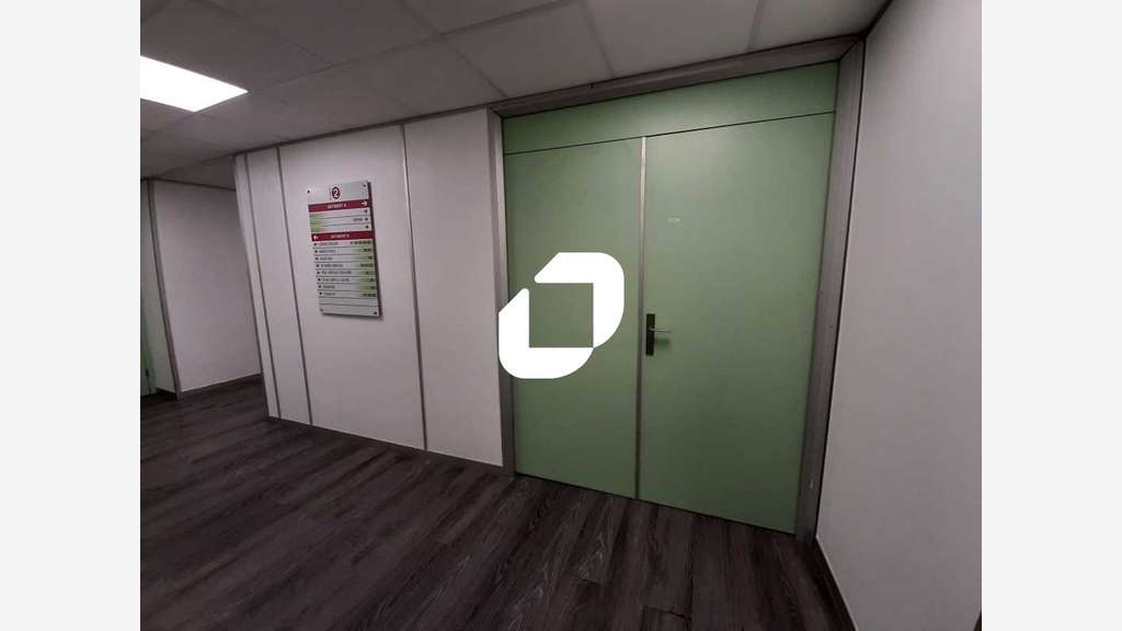 A louer Bureaux 21m² Montigny le bretonneux