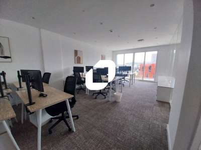 A louer Bureaux 360m² Montigny le bretonneux