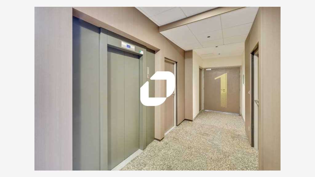 A louer Bureaux 236m² Montigny le bretonneux