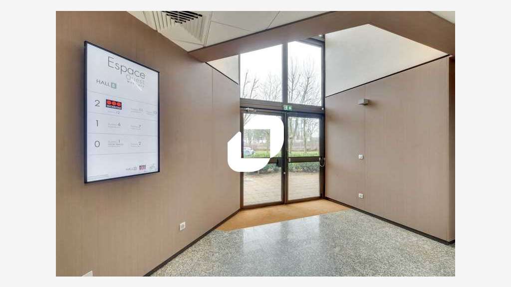 A louer Bureaux 236m² Montigny le bretonneux