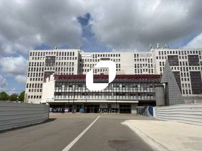 A louer Bureaux 93m² Montigny le bretonneux