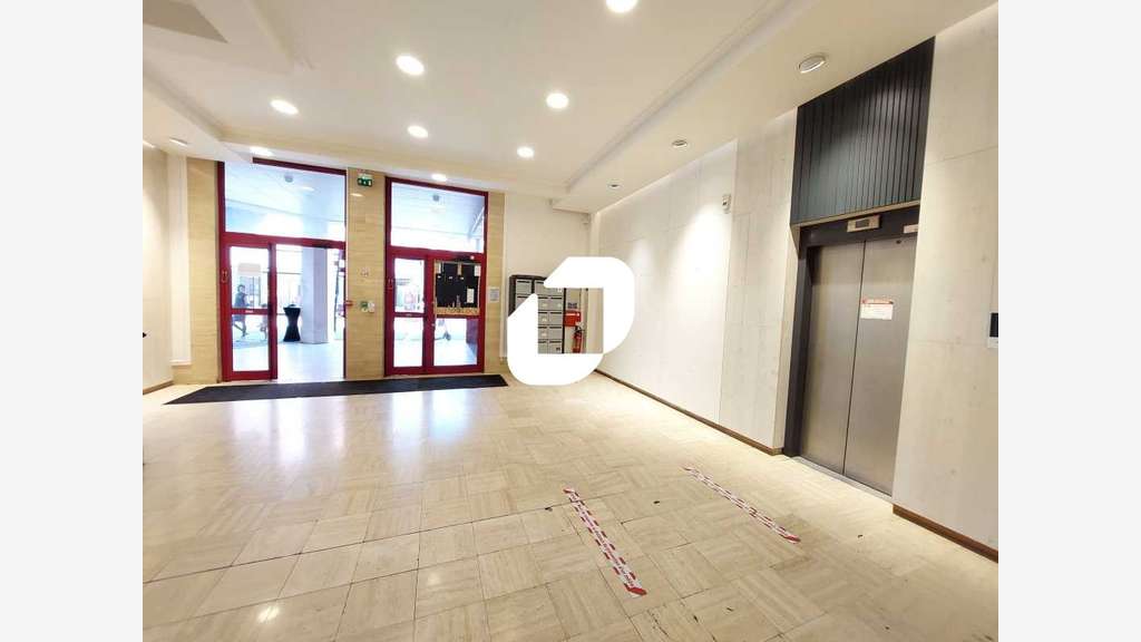 A louer Bureaux 135m² Montigny le bretonneux