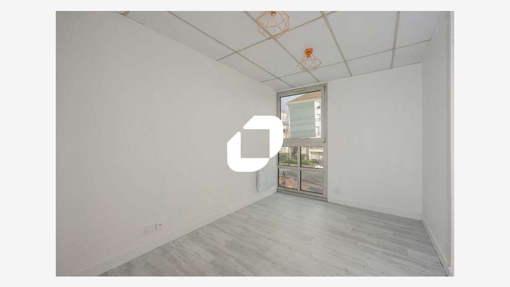 A louer Bureaux 90m² Montigny le bretonneux