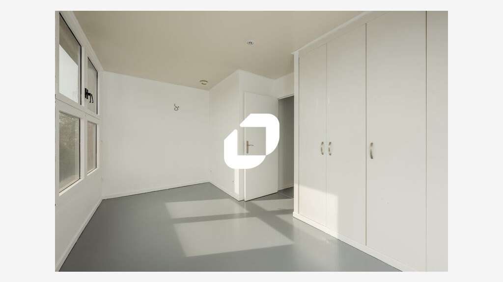 A louer Bureaux 256m² Montigny le bretonneux