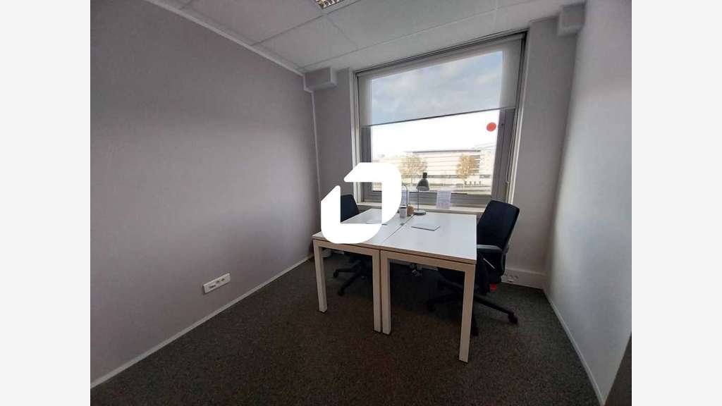 A louer Bureaux 48m² Montigny le bretonneux