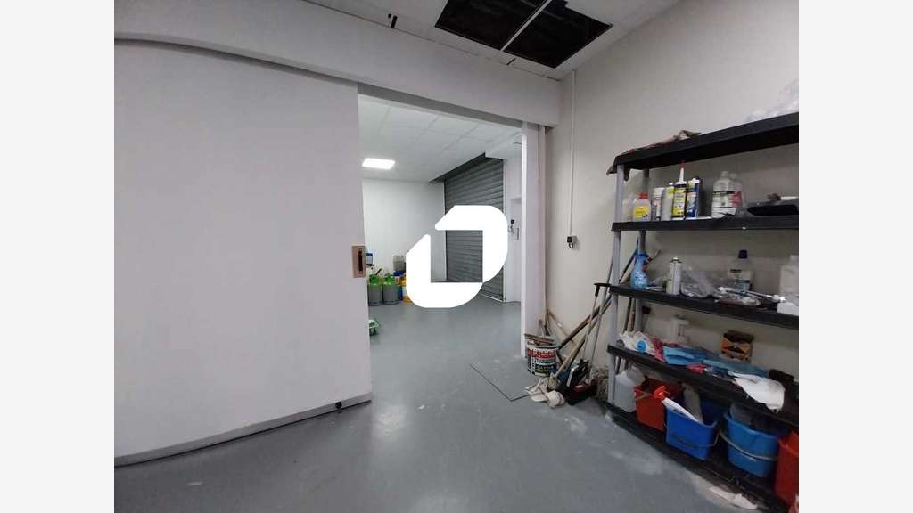A louer Bureaux 56m² Montigny le bretonneux