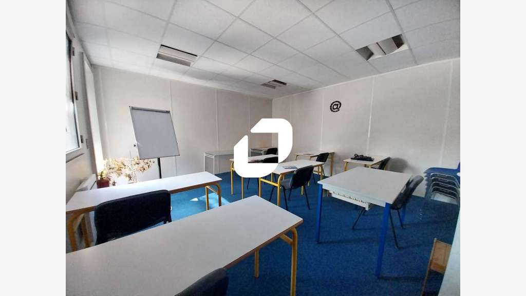 A louer Bureaux 21m² Montigny le bretonneux