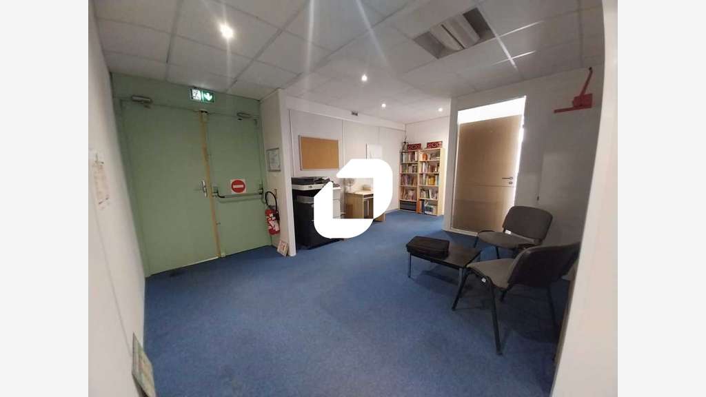 A louer Bureaux 21m² Montigny le bretonneux