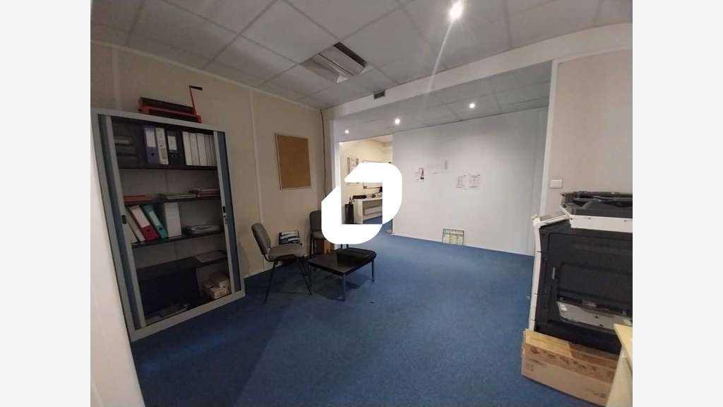 A louer Bureaux 21m² Montigny le bretonneux