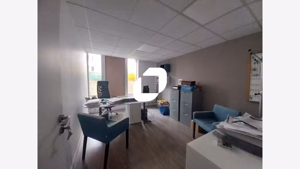 A louer Bureaux 115m² Montigny le bretonneux