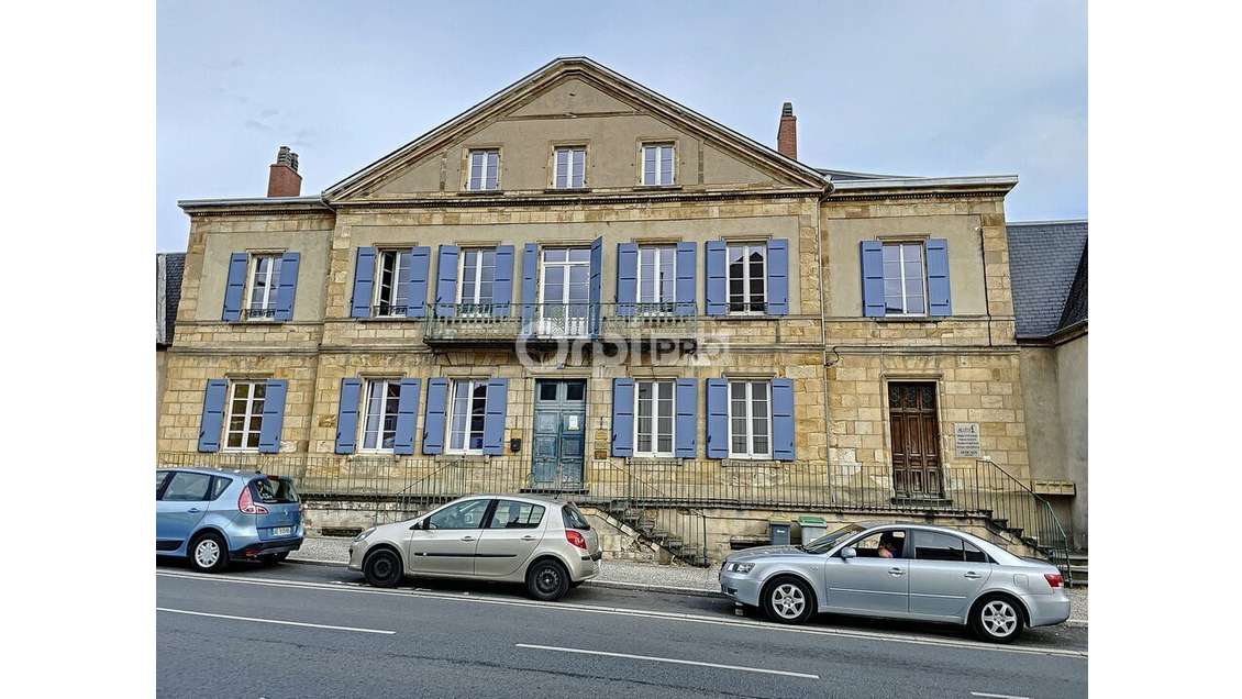 Bureau de 190m² à louer au centre de Montluçon
