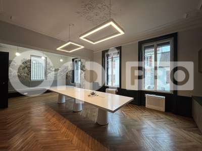 Bureaux 208m² à louer en centre-ville de Montluçon