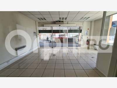 Bureaux 134m² RDC à louer à Montluçon