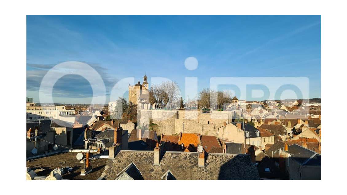 Ensemble de bureaux à louer à Montluçon