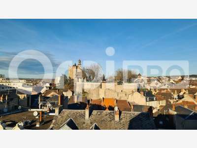 Ensemble de bureaux à louer à Montluçon