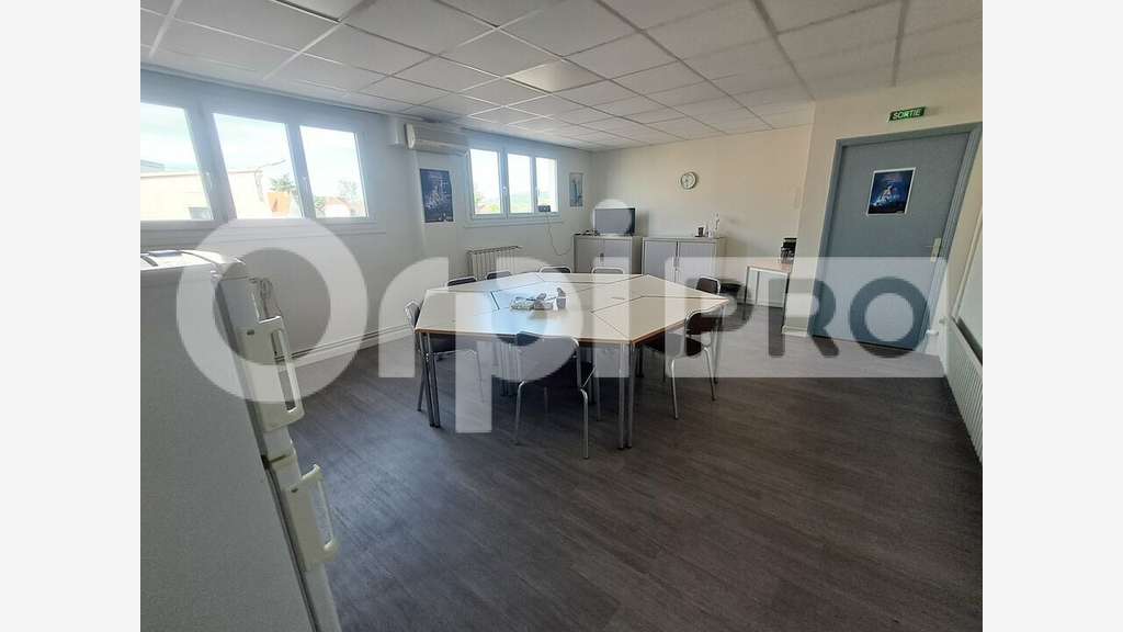 A louer plateau de bureaux de 287m² à Montluçon