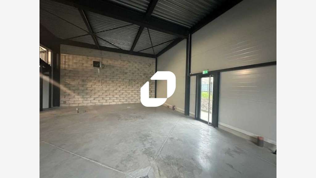 A louer Bureaux 160m² Montmagny