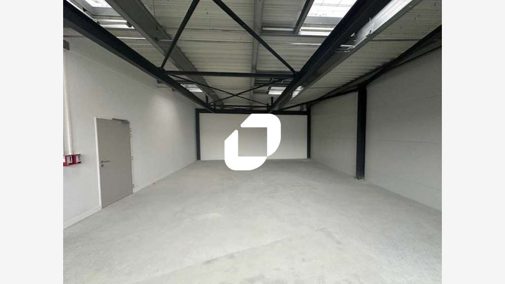 A louer Bureaux 160m² Montmagny