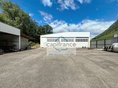 Location Locaux d'activités - Entrepôts à Montmélian
