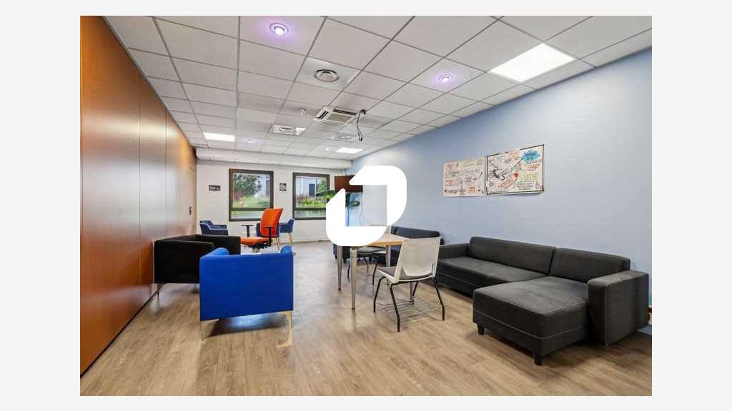 A louer Bureaux 354m² Montmorency