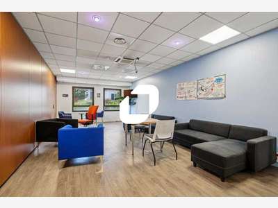 A louer Bureaux 354m² Montmorency
