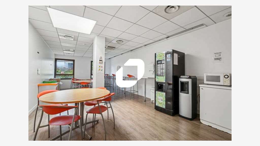 A louer Bureaux 354m² Montmorency