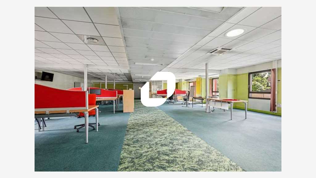 A louer Bureaux 354m² Montmorency