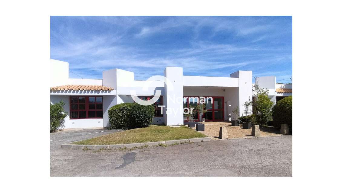 A louer bureaux 720m² à Montpellier Millénaire