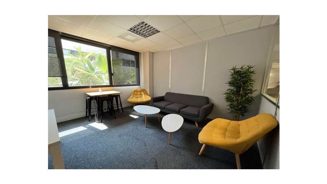 A louer bureaux 257m² Parc de l'Aéroport à Pérols