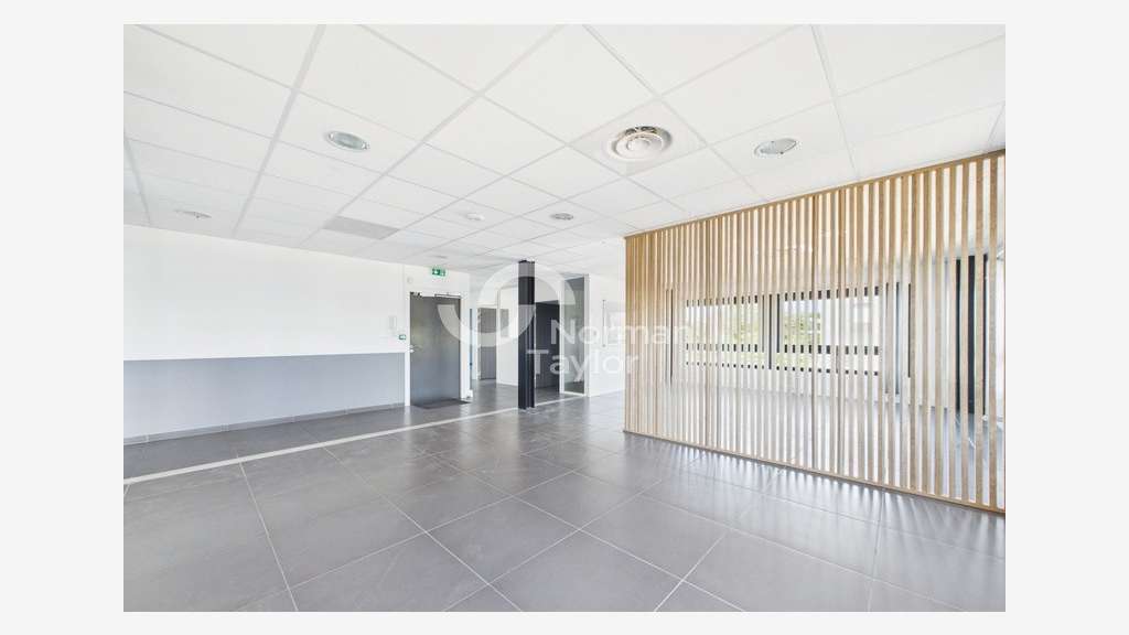 Bureaux 330m² à louer Parc 2000 Montpellier