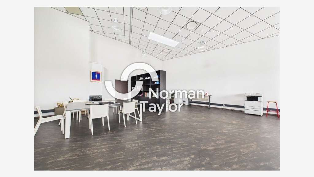Bureaux 86m² à louer à Montpellier Parc 2000