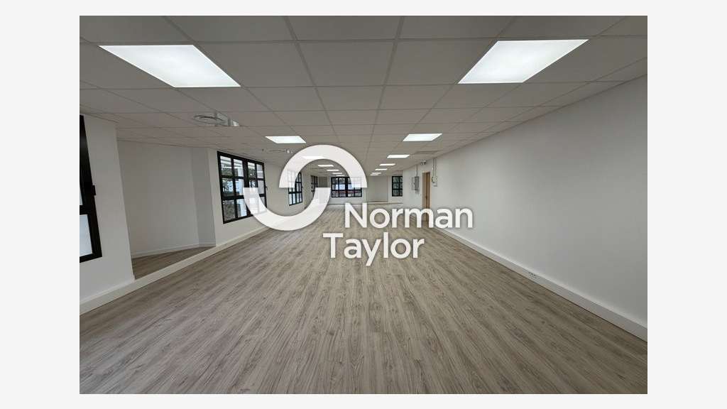 Bureaux 288m² à louer à Montpellier