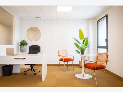 Bureau fonctionnel 119m² à Montpellier Garosud