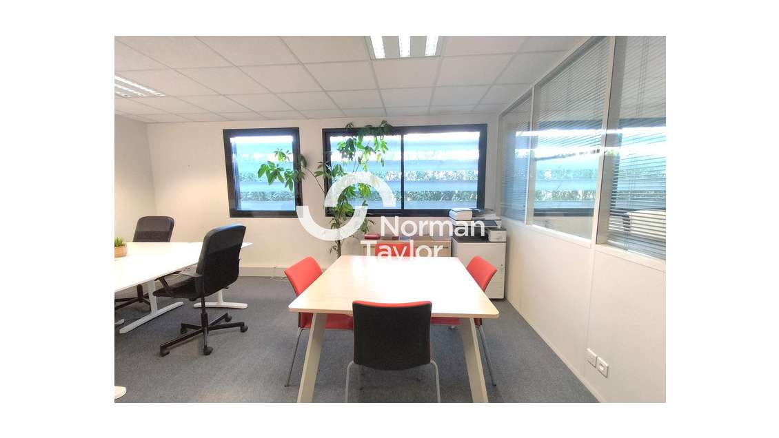 Bureaux sur 129m² à louer à Montpellier 
