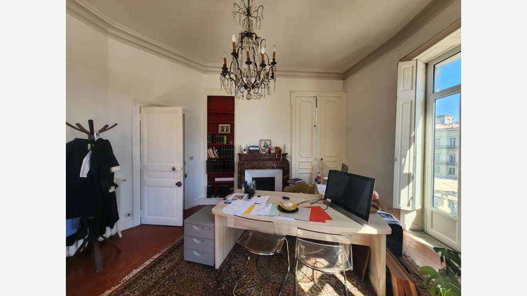 Loue bureaux d’exception 148m² Montpellier Comédie