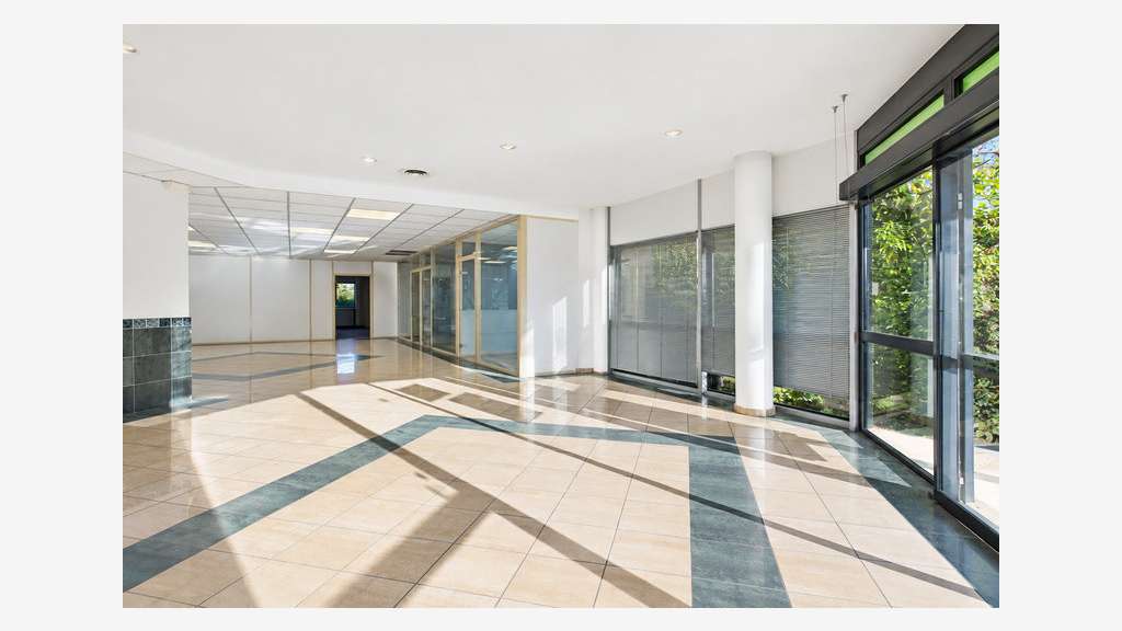 A louer bureaux 1195m² empl premium Montpellier