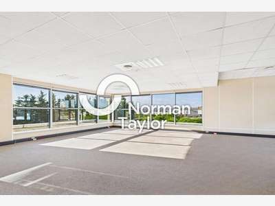 A louer bureaux 1195m² empl premium Montpellier