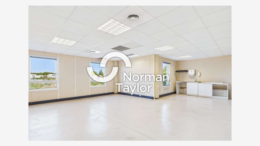 A louer bureaux 1195m² empl premium Montpellier