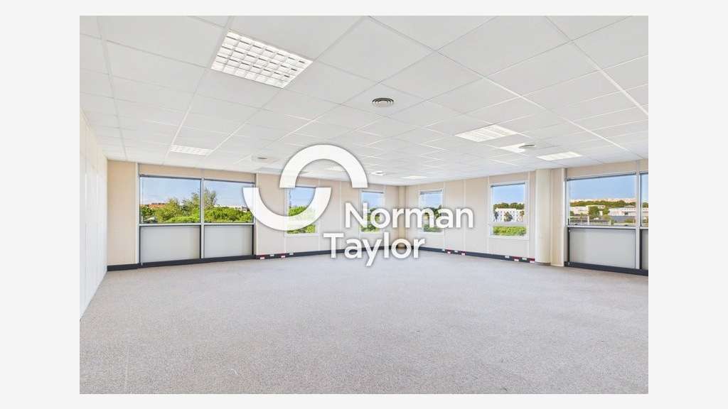 A louer bureaux 1195m² empl premium Montpellier