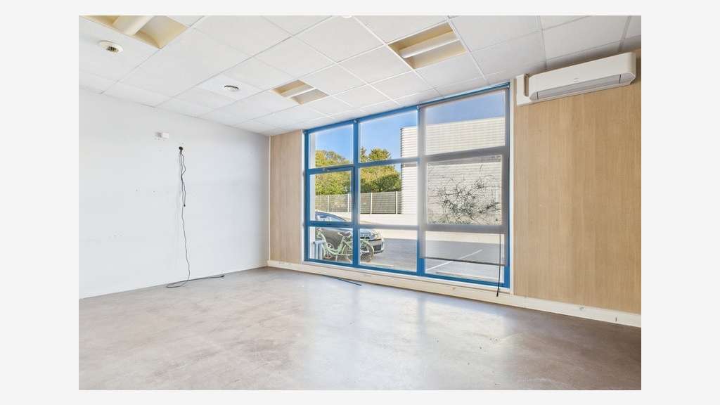 Bureaux de 880m² à louer à Montpellier Millénaire