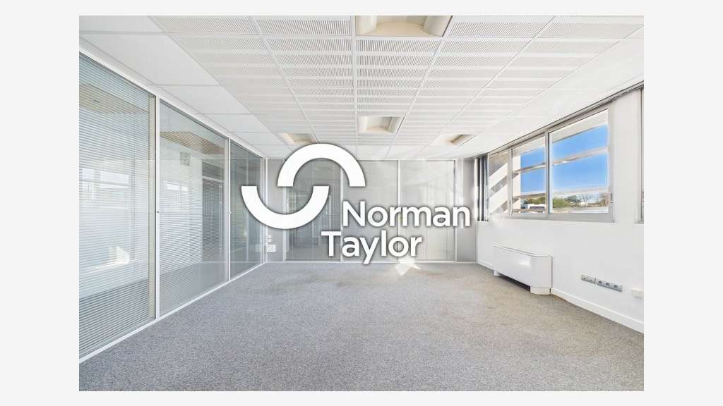 A louer bureaux 1723m² Montpellier Parc Bellegarde